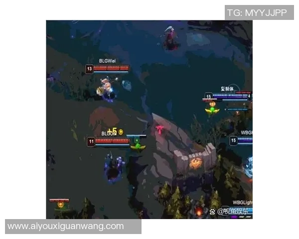 实时新闻英雄联盟热议V5战队配合问题引发玩家热烈讨论与争议